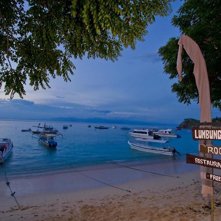 Hotel Lumbung Bali Huts à Lembongan Extérieur photo