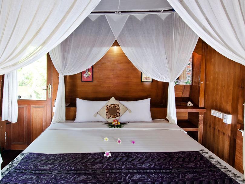 Hotel Lumbung Bali Huts à Lembongan Extérieur photo
